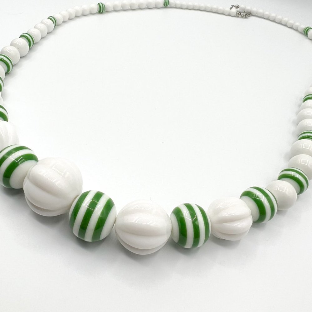 Green and White Gemstone Necklace